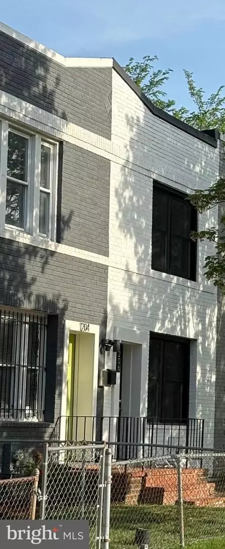 Exterior - 1206 16th St NE, Washington, DC 20002 photo 3 of 3