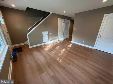 Living - 1206 16th St NE, Washington, DC 20002 photo 2 of 3