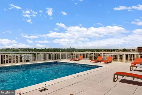 1260 NW 21st St NW #1000, Washington, DC 20036