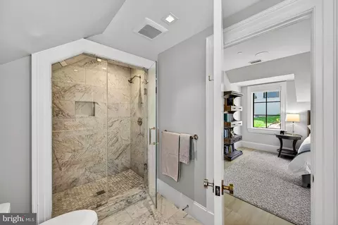4432 Chestnut Ln NW, Washington, DC 20007 photo 25