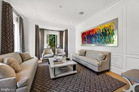 4432 Chestnut Ln NW, Washington, DC 20007 photo 4