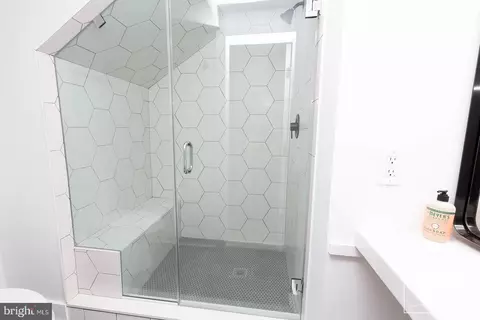 Bath - 631 Constitution Ave NE, Washington, DC 20002 photo 9 of 9