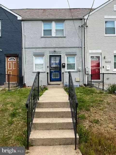 4630 Hanna Pl SE, Washington, DC 20019