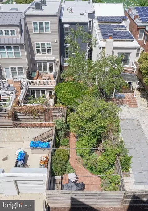 Exterior - 1233 E St SE, Washington, DC 20003 photo 12 of 13