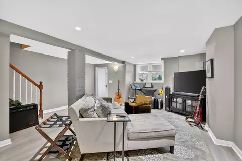 Living - 1233 E St SE, Washington, DC 20003 photo 4 of 4
