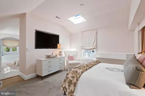 Bedroom - 1412 28th St NW, Washington, DC 20007 photo 1 of 2