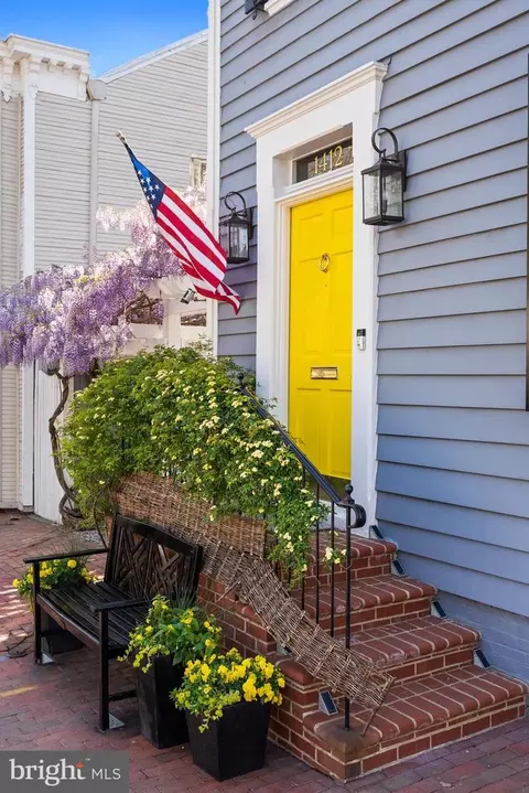 Exterior - 1412 28th St NW, Washington, DC 20007 photo 6 of 7