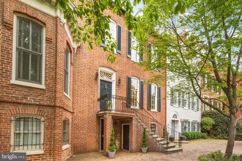 3316 N Street St NW, Washington, DC 20007