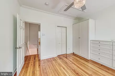 Other - 524 10th St SE, Washington, DC 20003 photo 7 of 11