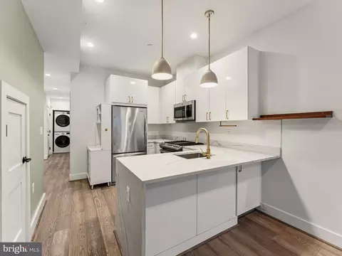 1120 Penn St NE #2, Washington, DC 20002
