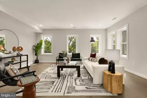 2716 Sherman Ave NW #3, Washington, DC 20001