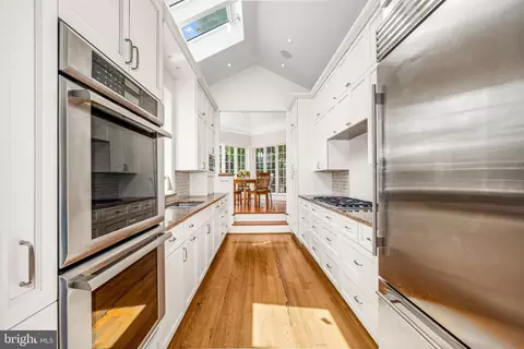 Entry Way - 3122 N Street St NW, Washington, DC 20007 photo 4 of 6