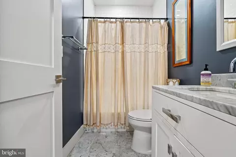 Bath - 1223 Meigs Pl NE #101, Washington, DC 20002 photo 1 of 4
