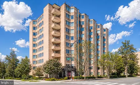 2800 Wisconsin Ave NW #705, Washington, DC 20007