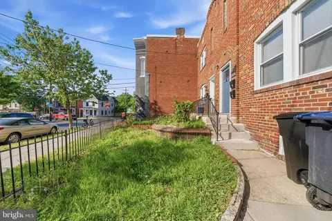 2204 16th St SE, Washington, DC 20020