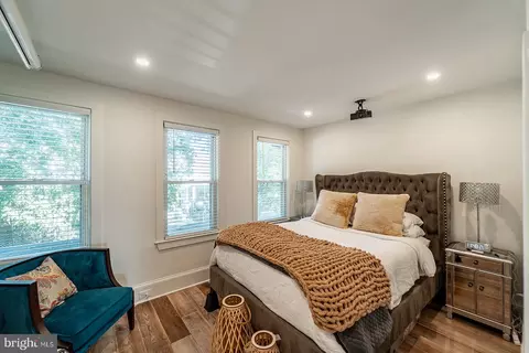 Bedroom - 1919 Bennett Pl NE, Washington, DC 20002 photo 1 of 2