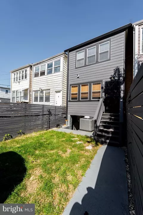 Exterior - 1919 Bennett Pl NE, Washington, DC 20002 photo 3 of 3