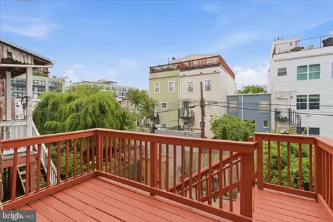 Exterior - 131 R St NE #A, Washington, DC 20002 photo 2 of 2