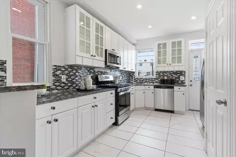 Kitchen - 131 R St NE #A, Washington, DC 20002 photo 2 of 2