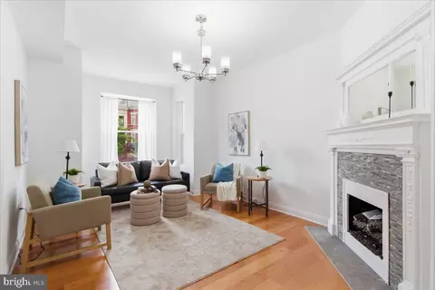 Living - 131 R St NE #A, Washington, DC 20002 photo 3 of 3
