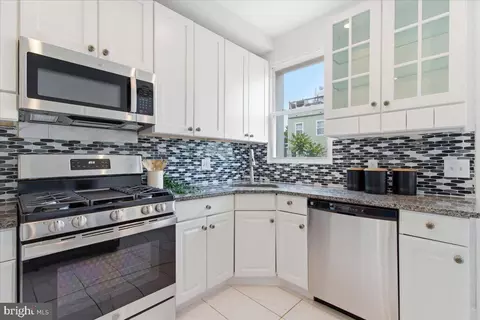 Kitchen - 131 R St NE #A, Washington, DC 20002 photo 1 of 2