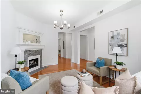 Living - 131 R St NE #A, Washington, DC 20002 photo 2 of 3