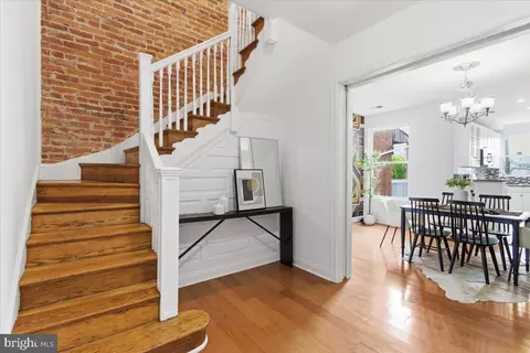 Entry Way - 131 R St NE #A, Washington, DC 20002 photo 2 of 2