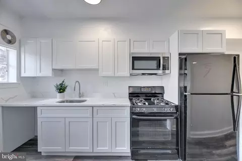 Kitchen - 424 19th St NE, Washington, DC 20002 photo 1 of 7