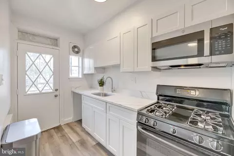 Other - 424 19th St NE, Washington, DC 20002 photo 4 of 23