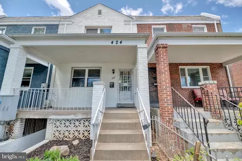 Exterior - 424 19th St NE, Washington, DC 20002 photo 3 of 9