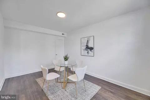 Dining - 424 19th St NE, Washington, DC 20002 photo 3 of 3