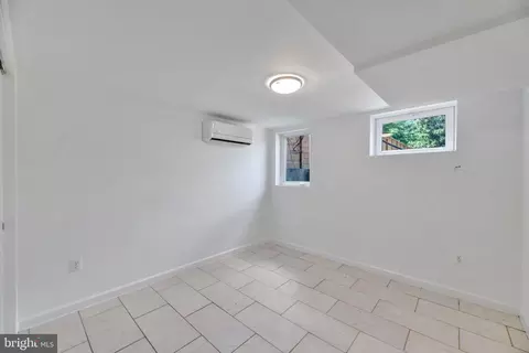 Other - 424 19th St NE, Washington, DC 20002 photo 18 of 23