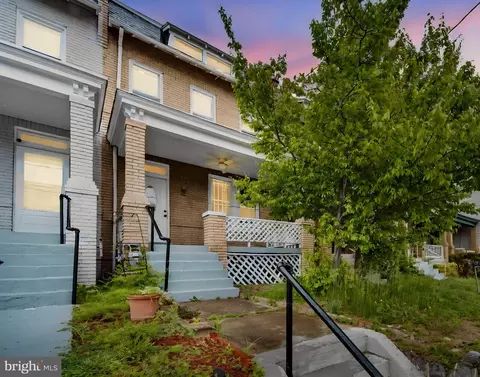 729 Kennedy St NW, Washington, DC 20011
