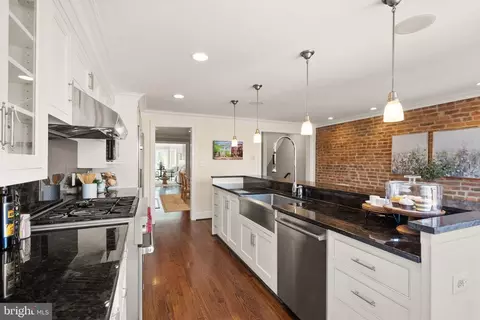 Kitchen - 324 E Street NE, Washington, DC 20002 photo 2 of 3
