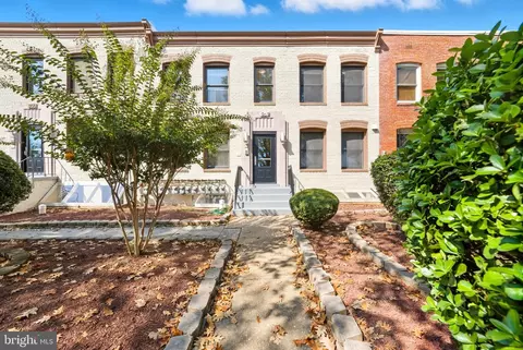 302 Oklahoma Ave NE #101, Washington, DC 20002