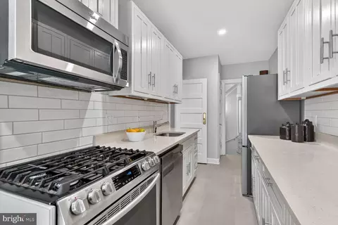 4413 Q St NW, Washington, DC 20007 photo 9