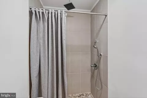 4413 Q St NW, Washington, DC 20007 photo 13