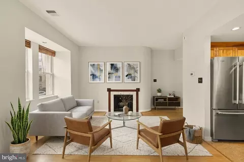2114 N Street St NW #11, Washington, DC 20037