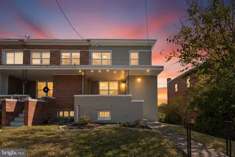 4717 7th St NE, Washington, DC 20017