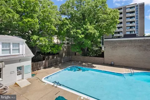 Exterior - 1245 4th St SW #E707, Washington, DC 20024 photo 4 of 8