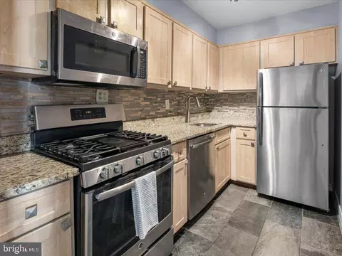 Kitchen - 1245 4th St SW #E707, Washington, DC 20024 photo 1 of 2