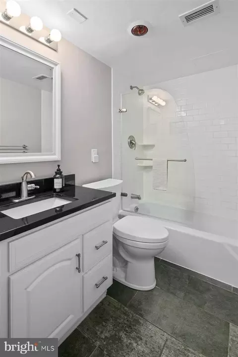 Bath - 1245 4th St SW #E707, Washington, DC 20024 photo 2 of 2