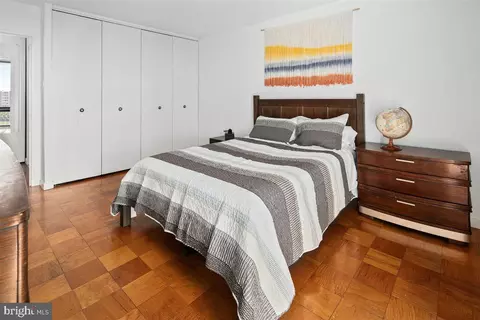 Bedroom - 1245 4th St SW #E707, Washington, DC 20024 photo 3 of 5