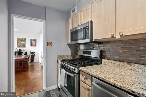 Kitchen - 1245 4th St SW #E707, Washington, DC 20024 photo 2 of 2