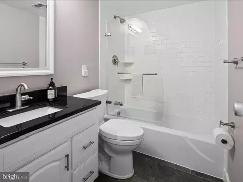Bath - 1245 4th St SW #E707, Washington, DC 20024 photo 1 of 1