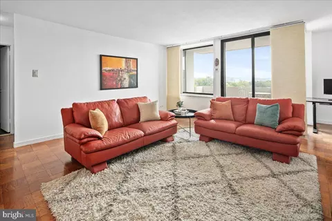 Living - 1245 4th St SW #E707, Washington, DC 20024 photo 2 of 5