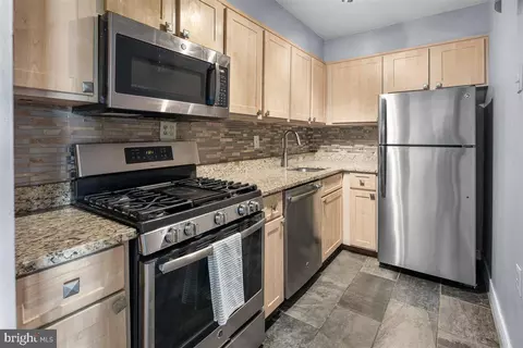 Kitchen - 1245 4th St SW #E707, Washington, DC 20024 photo 1 of 2