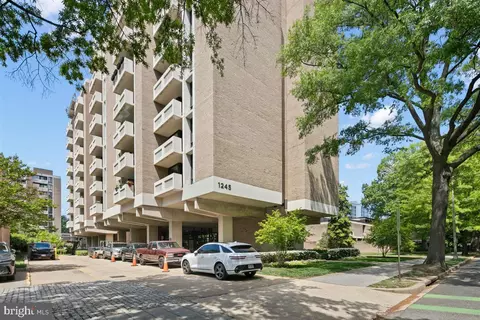 Exterior - 1245 4th St SW #E707, Washington, DC 20024 photo 7 of 8
