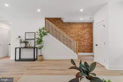 Entry Way - 4308 4th St NW, Washington, DC 20011 photo 2 of 10