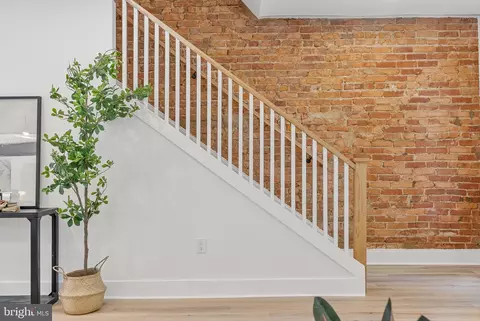Entry Way - 4308 4th St NW, Washington, DC 20011 photo 7 of 10